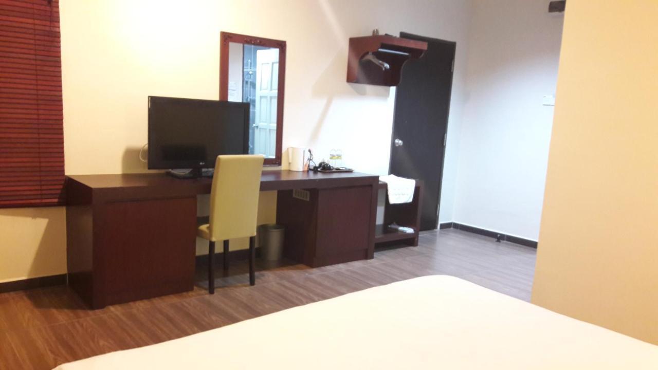 Cheng Ho Hotel Malacca Exterior photo
