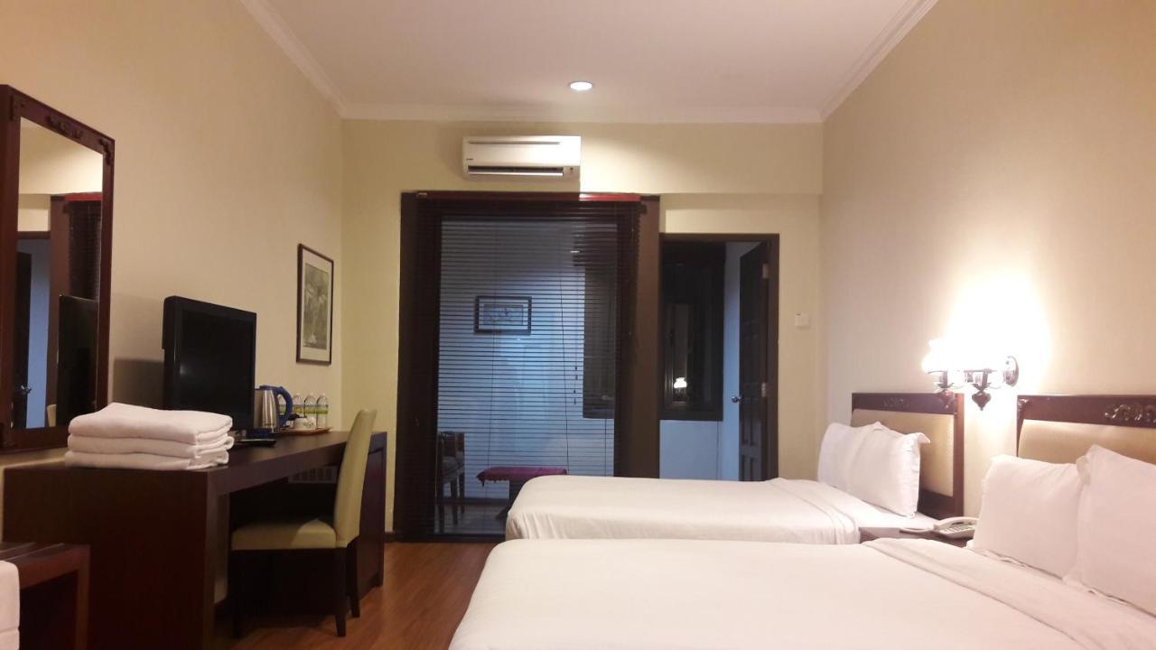 Cheng Ho Hotel Malacca Exterior photo