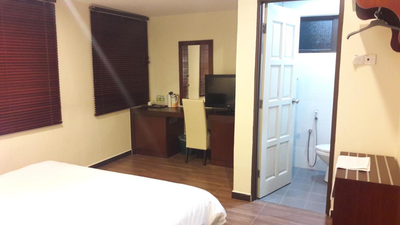 Cheng Ho Hotel Malacca Exterior photo