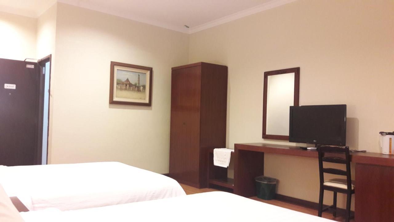 Cheng Ho Hotel Malacca Exterior photo